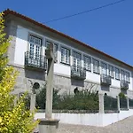 Quinta Do Ouro * Повуа-ди-Ланьозу